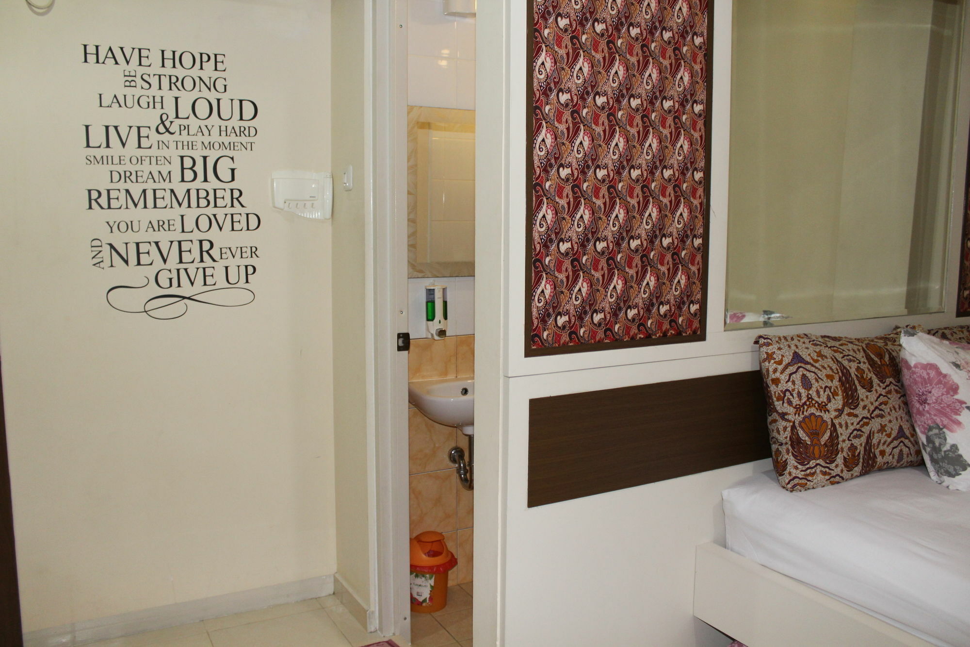 ג'קרטה Kantos Guest House מראה חיצוני תמונה